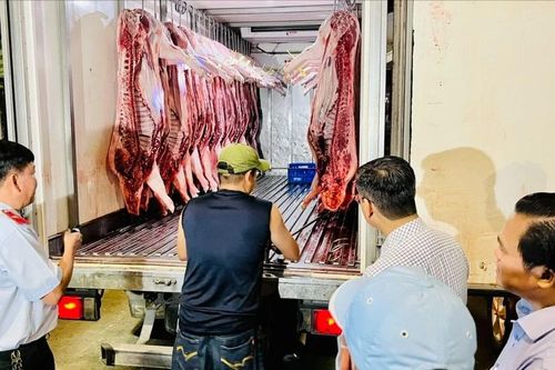 Chợ đầu mối Hóc Môn tăng nguồn hàng, bình ổn giá hàng tết