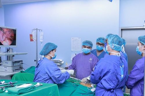 Nam sinh phát hiện mắc bệnh rất hiếm sau 2 năm đau bụng