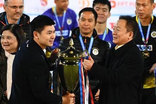 Con trai bầu Hiển làm Chủ tịch công ty chủ quản CLB Hà Nội