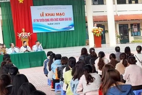 Điều tra 13 giáo viên, viên chức nghi sử dụng chứng chỉ giả