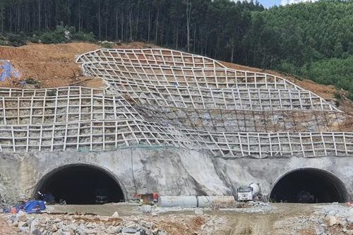 Nhà thầu Cao tốc Quảng Ngãi-Hoài Nhơn bứt tốc, đẩy nhanh tiến độ thi công
