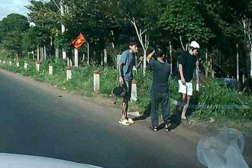 Khởi tố đối tượng vô cớ đánh người đi đường trọng thương