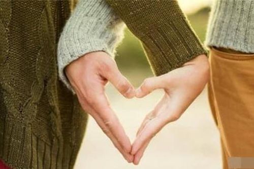 Trong cuộc sống vợ chồng, ba bí mật này không thể nói cho người ngoài biết, đừng 'ngớ ngẩn' nữa!