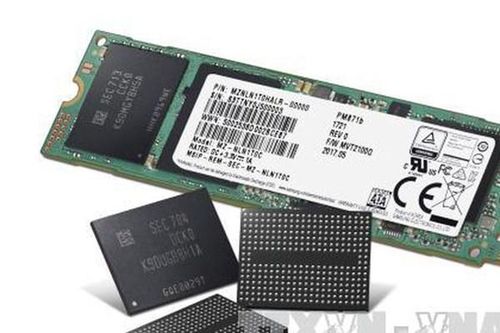 'Đại gia' chip SK Hynix đứng thứ hai Hàn Quốc về giá trị vốn hóa