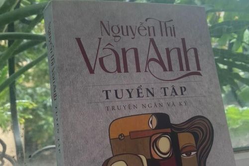 Cảm thức nhân văn từ một cây bút nữ
