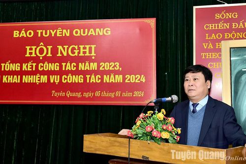 Báo Tuyên Quang tiếp tục đổi mới, sáng tạo, chất lượng và hiệu quả hơn