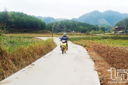 Cúc Đường thu 'quả ngọt' từ nông thôn mới