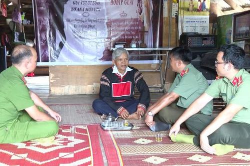 Trở về đức tin, giữ bình yên thôn làng