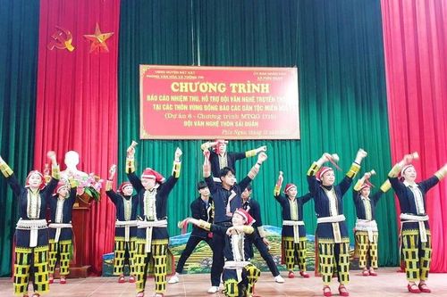 Lào Cai: Hỗ trợ phát triển các đội văn nghệ đặc sắc cấp xã
