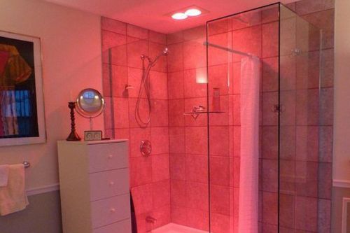 Sai lầm khi sử dụng đèn sưởi nhà tắm