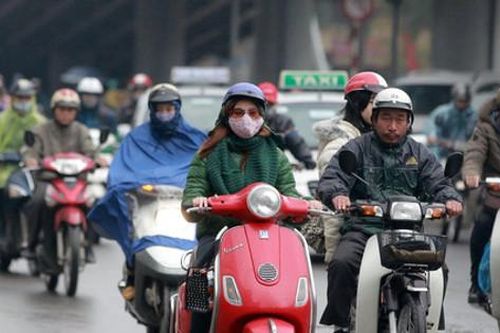 Hà Nội nắng ấm, trời rét về đêm