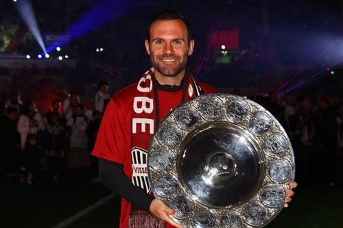 Vissel Kobe chia tay Mata