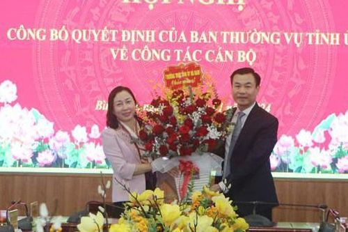 Chỉ định, bổ nhiệm Bí thư, Chủ tịch UBND huyện, Phó Giám đốc Sở, Trưởng BQL các KCN,...