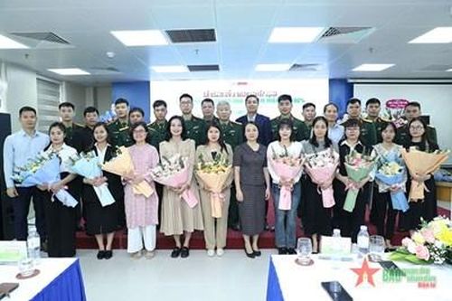 Gieo hạt mầm hạnh phúc