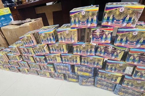 Triệt phá đường dây mua bán pháo nổ số lượng lớn