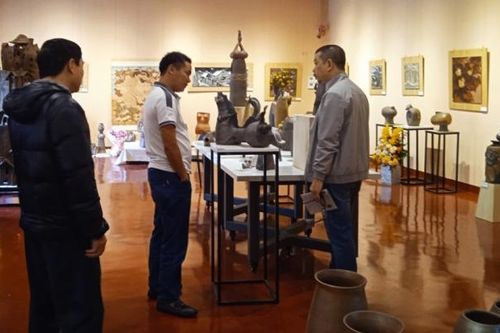 Cuộc đối thoại giữa truyền thống và hiện đại của dòng gốm Hương Canh