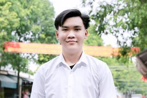 Vất vả mưu sinh, nam sinh khao khát quay lại giảng đường đại học