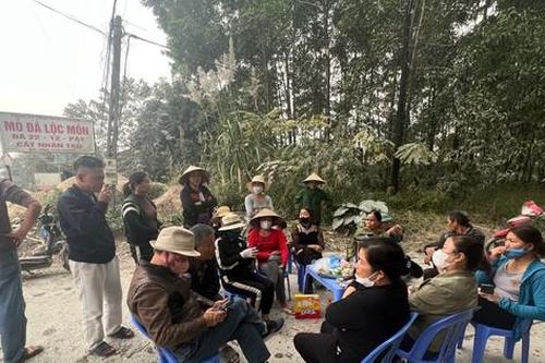 Yêu cầu dừng hoạt động mỏ đá nổ mìn gây ô nhiễm ở Hòa Bình