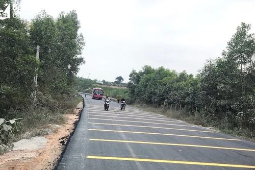 Niềm vui của người dân Quỳ Châu khi đoạn đường 'đau khổ' bị xóa sổ