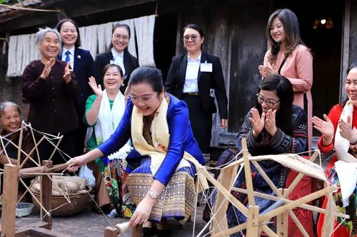 Phu nhân hai Thủ tướng Việt Nam và Lào thăm tỉnh Thái Bình
