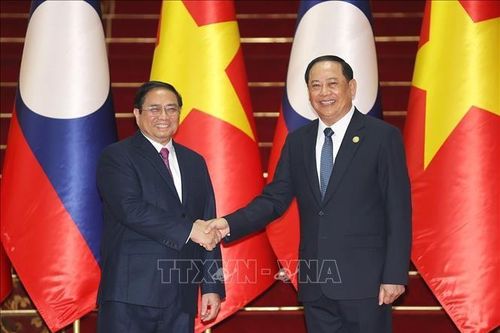 Thủ tướng Chính phủ Lào Sonexay Siphandone thăm chính thức Việt Nam