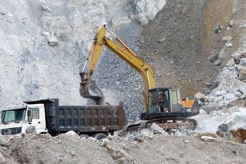 Quảng Nam xin hướng dẫn thực hiện quy định về cấp phép hoạt động khoáng sản
