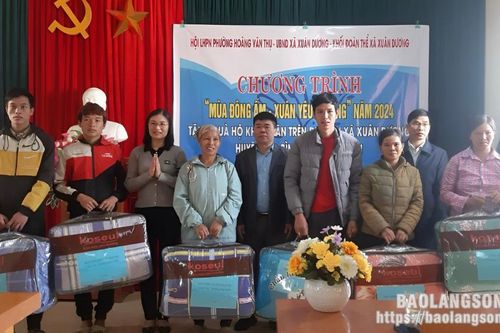 Nhiều hoạt động ý nghĩa tại Chương trình 'Mùa đông ấm – Xuân yêu thương'