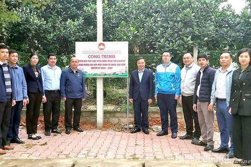 Hàm Yên bàn giao công trình chào mừng Đại hội MTTQ các cấp