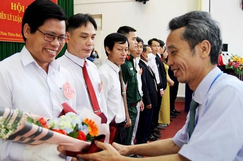 Đổi mới hơn nữa cách truyền đạt, nắm bắt thông tin