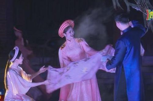 Ấn tượng chương trình nghệ thuật áo dài 'Nơi tôi sinh ra'
