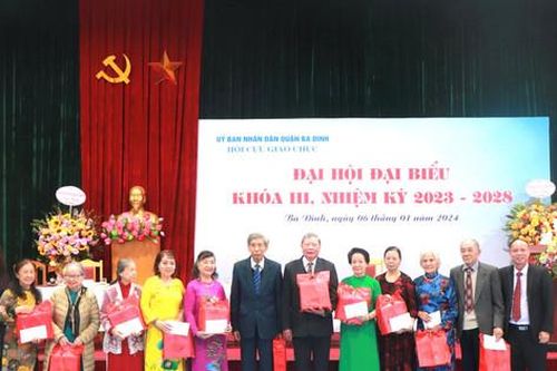 Hội Cựu Giáo chức quận Ba Đình có hơn 800 hội viên