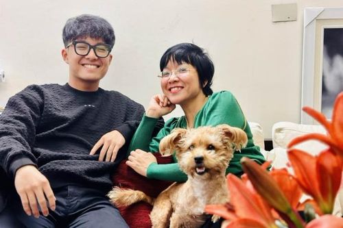 MC Thảo Vân rơi nước mắt khi con trai dặn dò một câu đầu năm mới
