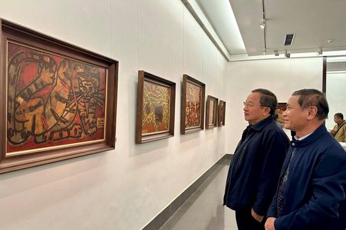Triển lãm tranh của cố họa sĩ Ngọc Thọ