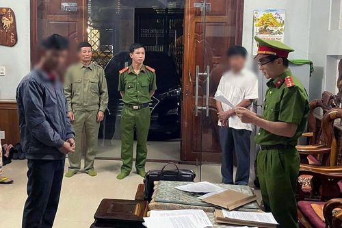 Khởi tố nguyên trưởng phòng giáo dục và đào tạo huyện ở Đắk Nông