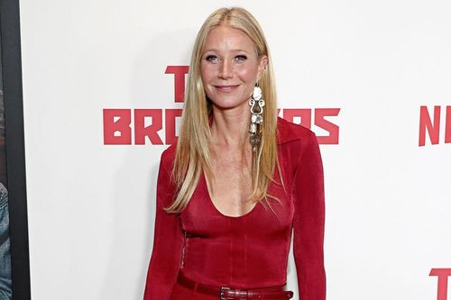 Lần đầu nên duyên cùng Công Trí, Gwyneth Paltrow 'càn quét' hàng loạt tạp chí lừng lẫy