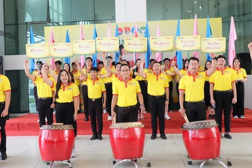 Gần 800 chiến sĩ Học viện Cán bộ TPHCM tham gia Xuân tình nguyện