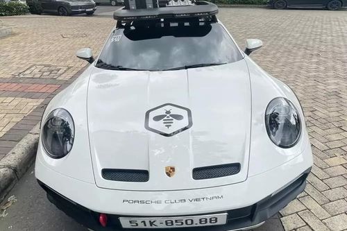 Tận thấy Porsche 911 Dakar hơn 15 tỷ của đại gia Việt 'phượt' Đà Lạt