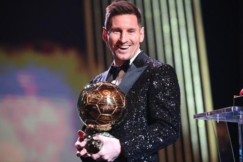 PSG bị cáo buộc mua Quả Bóng Vàng 2021 cho Messi