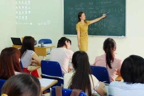 Điểm nhấn giáo dục: Mới nhất vụ phòng Giáo dục 'đòi' lương cho viên chức, người lao động