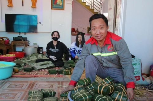 Dẻo thơm bánh chưng Vĩnh Hòa