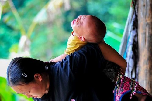 Lào Cai: Số phụ nữ dân tộc thiểu số dưới 18 tuổi sinh con tăng 16%