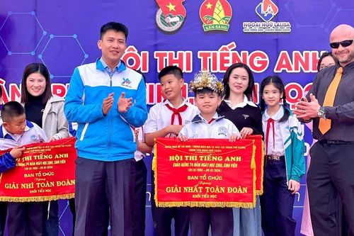 Sôi nổi hội thi tiếng Anh TP. Pleiku