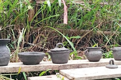 Đánh thức gốm Pa Cô