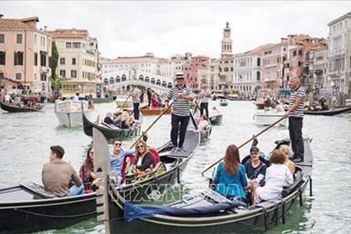 Venice sẽ hạn chế các nhóm du khách và cấm loa phóng thanh
