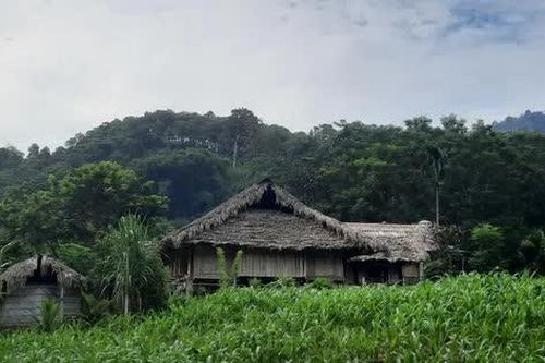 Bất chợt gặp khói lam chiều