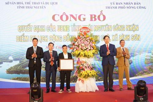 Thái Nguyên: Công nhận Điểm du lịch cộng đồng hồ Ghềnh Chè