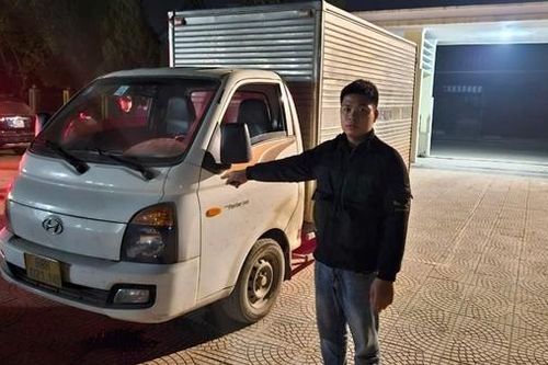 Tạm giữ hình sự đối tượng điều khiển xe ô tô đâm cụ bà tử vong rồi bỏ trốn