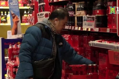 Siêu thị lớn nhất Pháp không bán hàng tăng giá quá cao