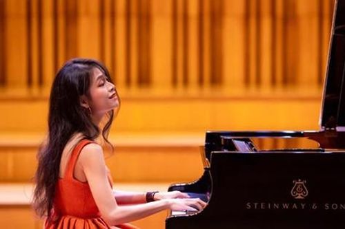 Mang âm nhạc trở về 'Sưởi ấm'
