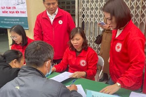Trên 30.000 người Việt bị mù lòa cần được ghép giác mạc để tìm lại ánh sáng